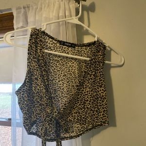 Cheetah, tie-front crop top